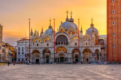 Venise en décembre : une évasion de luxe dans une ambiance féerique