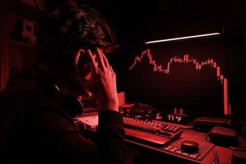 Wall Street finit dans le rouge, pire séance depuis 2020