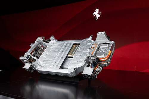 Ferrari dévoile les caractéristiques techniques de son premier modèle électrique 