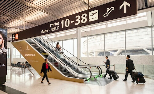 ADP Stock Drops 7.14% Over the Week, Hindered by a Decline in Prices