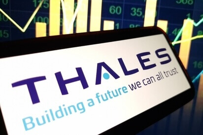 L'action Thales résiste à 267 € malgré la prudence maintenue de Barclays
