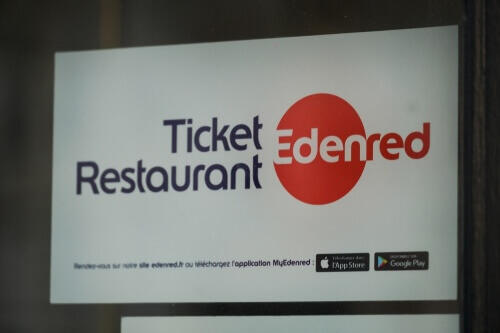 L'action Edenred s'effondre de 16% et touche un plus bas sur 10 ans