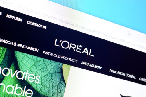 L'Oréal : croissance organique de 4 %, proposition de hausse du dividende