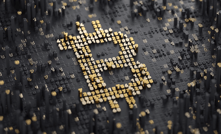 Le Bitcoin atteint 57 000 dollars, boosté par l'annonce d'achats massifs de cryptoactifs