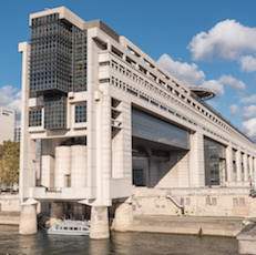 5b2ab78591049.png La Cour des Comptes épingle les services des impôts