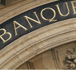5c28005ee21a0.png 440 milliards d'euros sur les comptes courants : les Français épargnent à perte !