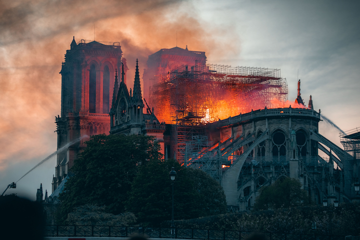 Notre-Dame : le point sur l'absence d'assurance et la défiscalisation des dons