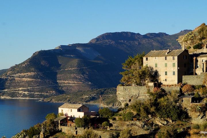 Le désordre foncier Corse fait l'objet d'un texte au Sénat