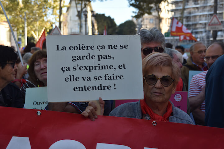 Réforme des retraites : les femmes et les familles largement perdantes