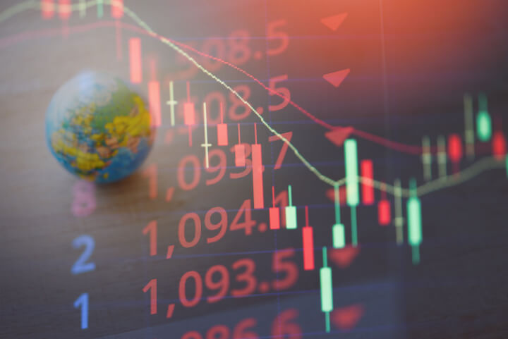 Le CAC 40 chute lourdement de 4,26 % : un vendredi noir pour la Bourse de Paris