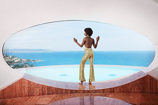 Vue depuis le Palais des bulles. Crédit photo : Gil Zetbase, Wikimedia Commons