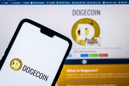 Cryptomonnaie : le Dogecoin, une « blague » qui atteint des sommets