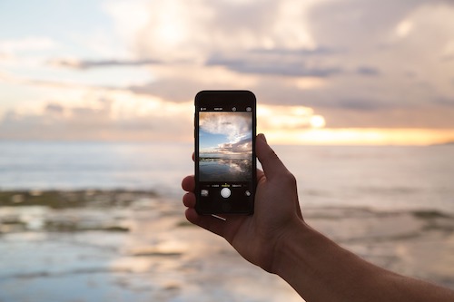 Quelle solution de téléphonie choisir pour ses voyages d'affaires ?