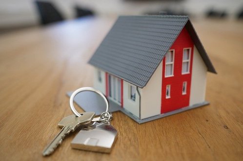 Immobilier : combien coûte une maison à Milly-La-Forêt ?