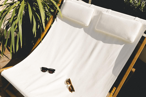 Quel type de chaise choisir pour bronzer l'été ?