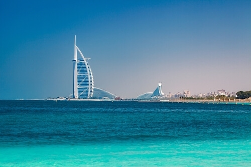 Immobilier à Dubaï pour les expatriés : entre achat personnel et investissement