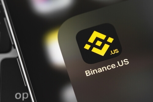 Bitcoin autour de 26k, Binance.US en difficultés, CoinEx piraté